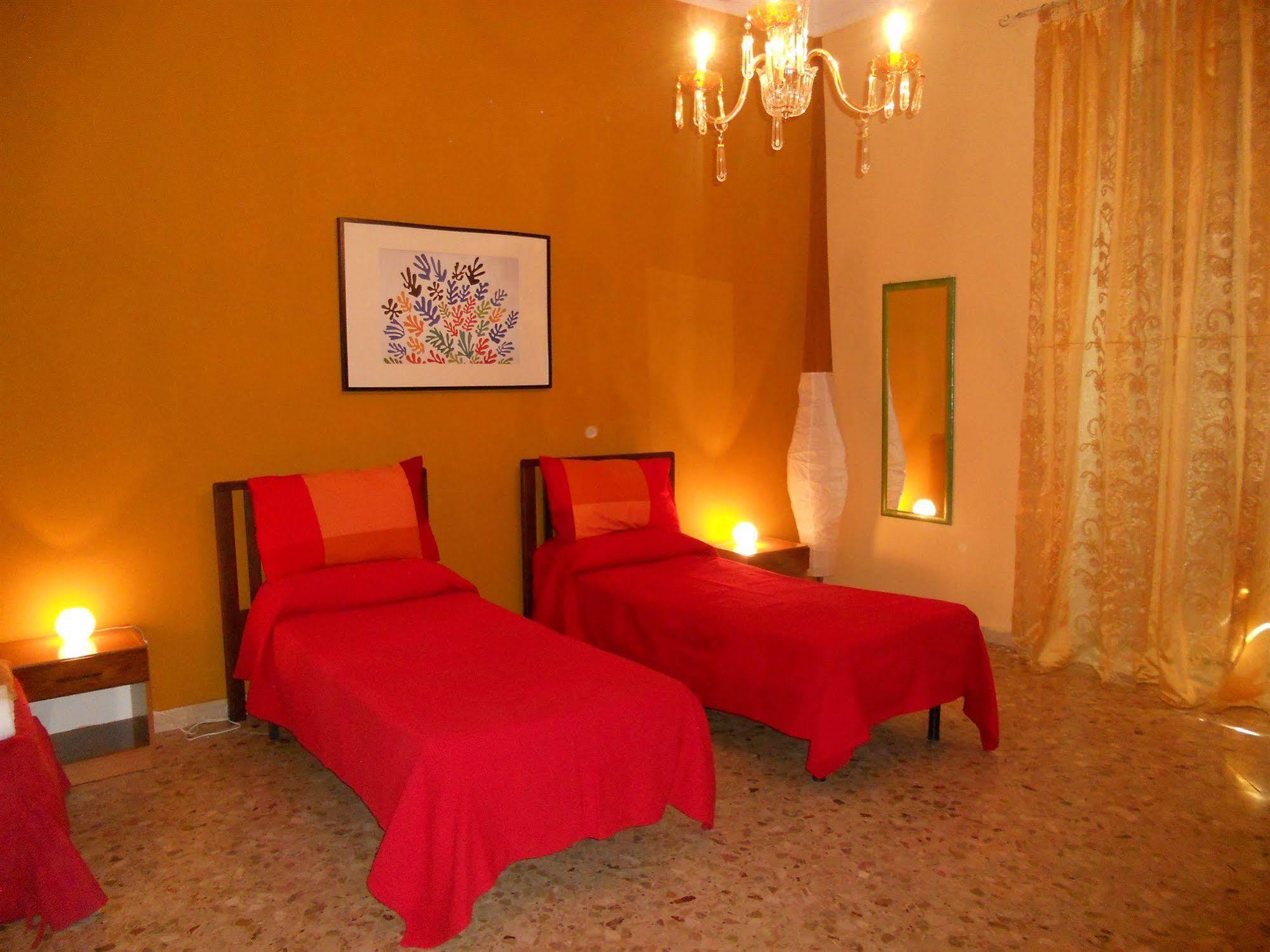 Piccadilly House Bed & Breakfast Catania Exterior foto